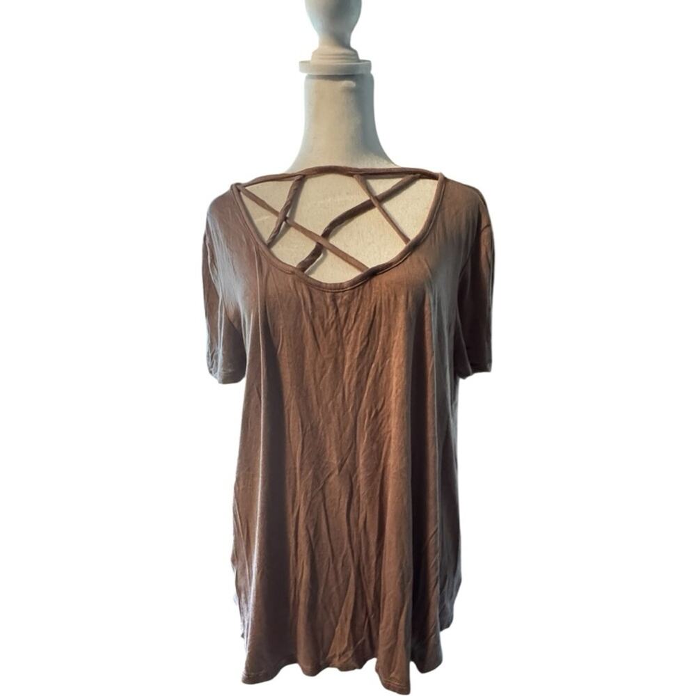 Charlotte Russe Women’s Crisscross Neck Women's Short Sleeve Top Sz L